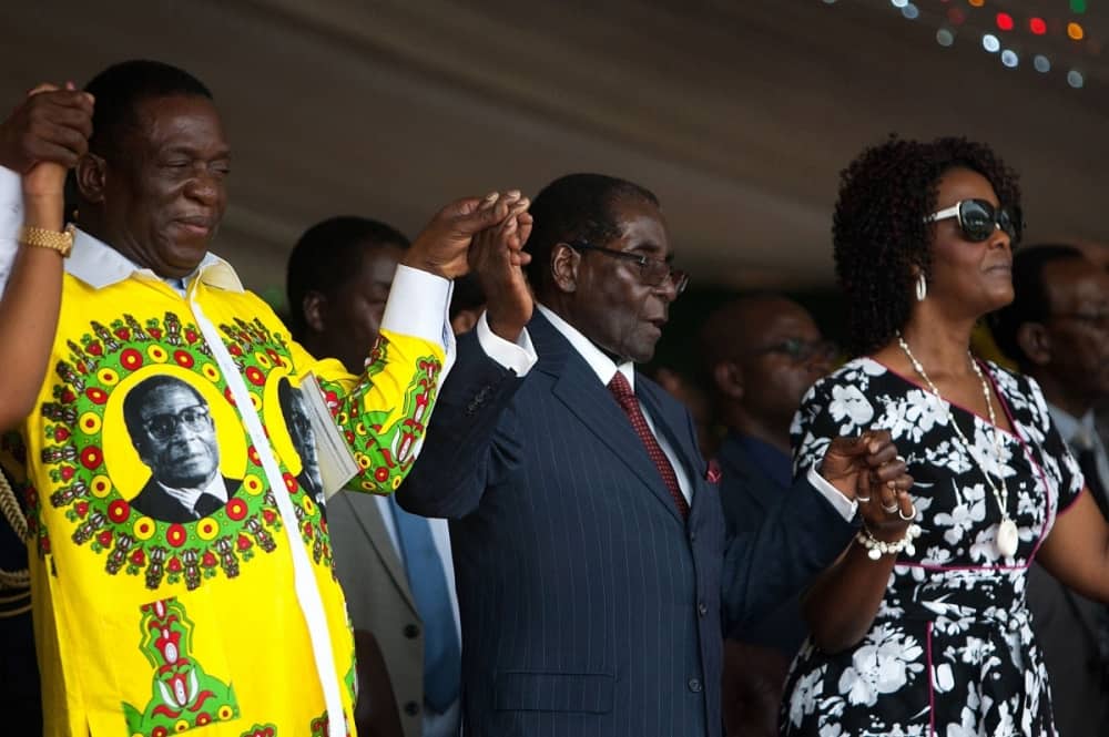 Mugabe offered to retire, handover power to Mnangagwa: LATEST NEWS