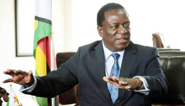 Drama: Possessed woman storms Mnangagwa’s office, Says don’t treat us like dogs, Arrested by CIO