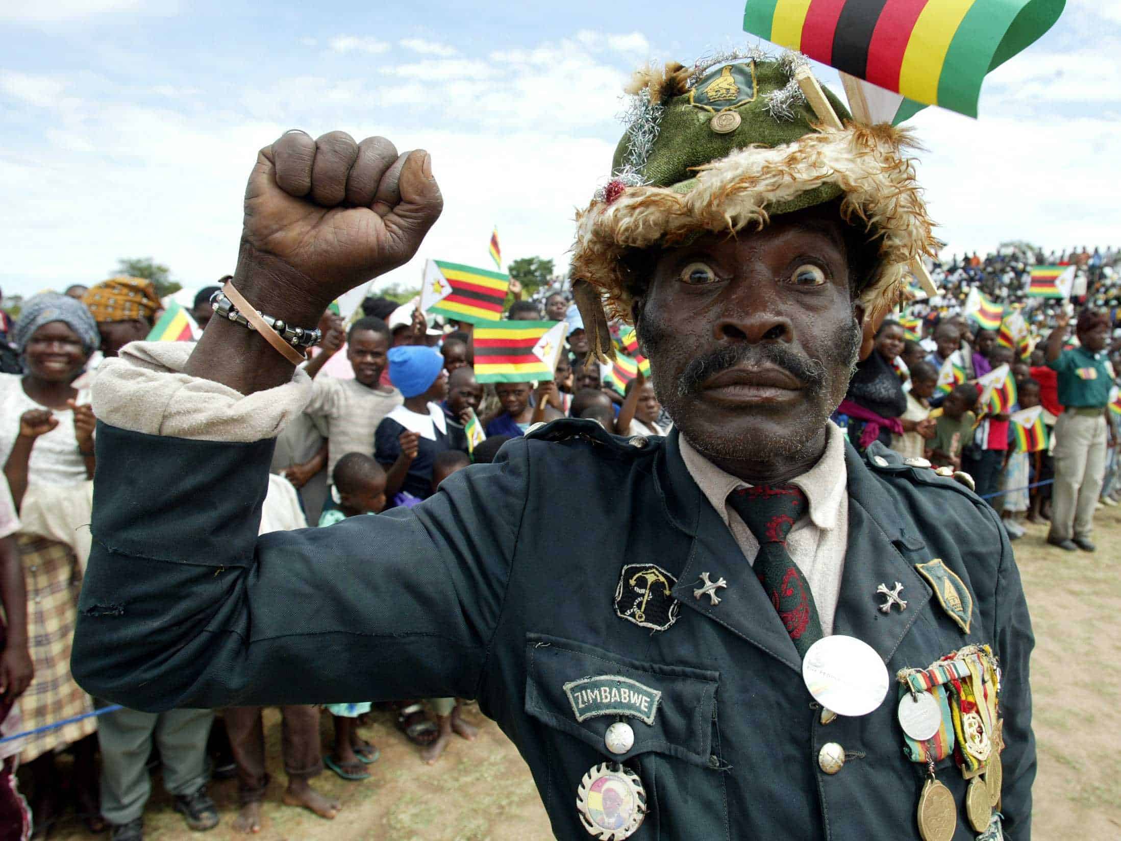 Mnangagwa allies push for Mugabe ouster at December Congress