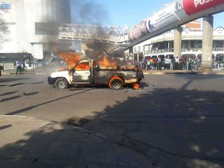 Harare Burning, Violent Zim Police Blamed