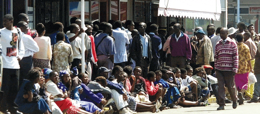Bond Notes Crises: Zimbabweans empty bank accounts