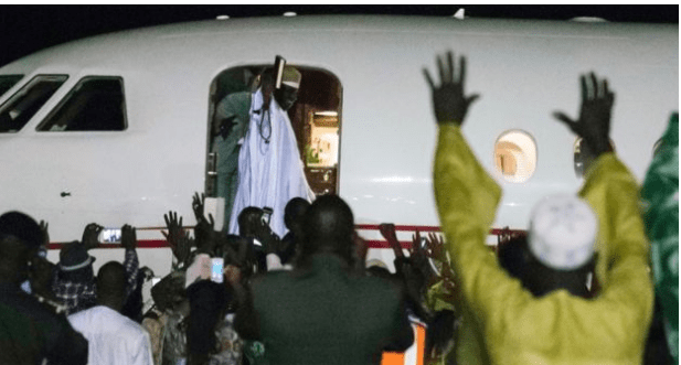 Latest Pictures: Yahya Jammeh leaves Gambia, flies into exile