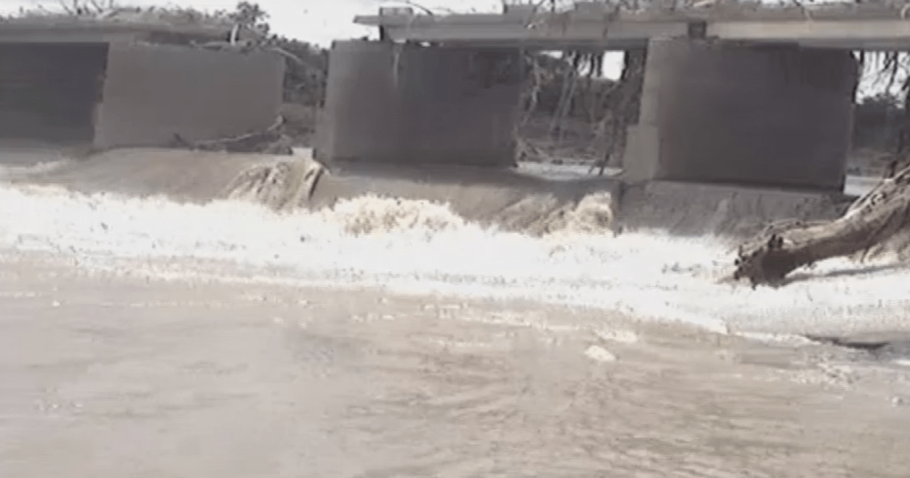 Cyclone Dineo: Bridges washed away in Mberengwa, Masvingo..Pictures