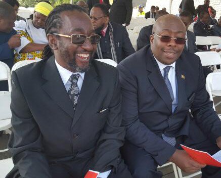 Mugabe blasts wayward war veterans as he buries Murozvi