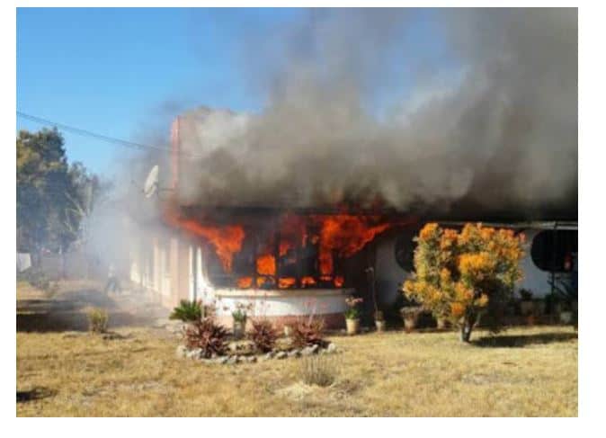 PICTURES: Harare house burnt today in Eastlea.., fire brigade in no show