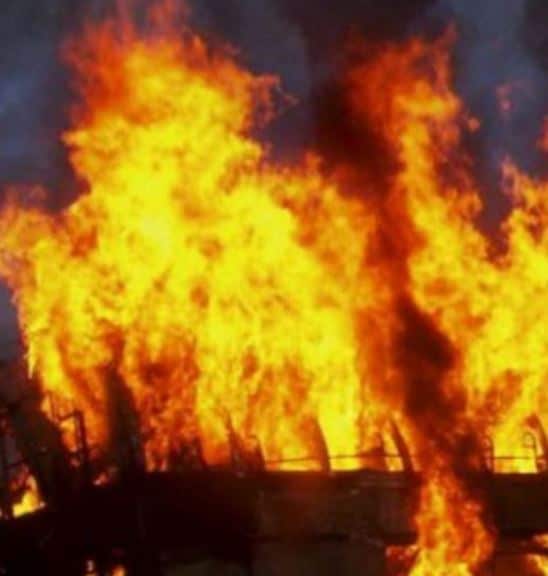Shurugwi woman double crosses three men, Her house set on fire
