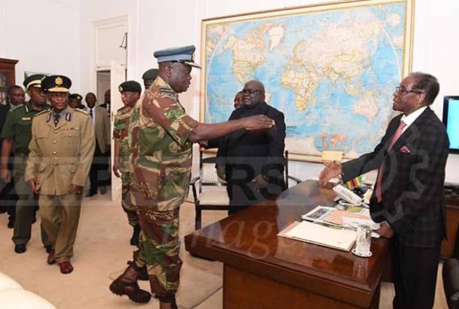 PICTURES: Mugabe bids farewell to army generals