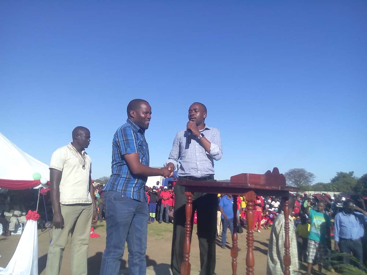 Latest: Prison Officer fired for Supporting Chamisa’s MDC, undermining Mnangagwa