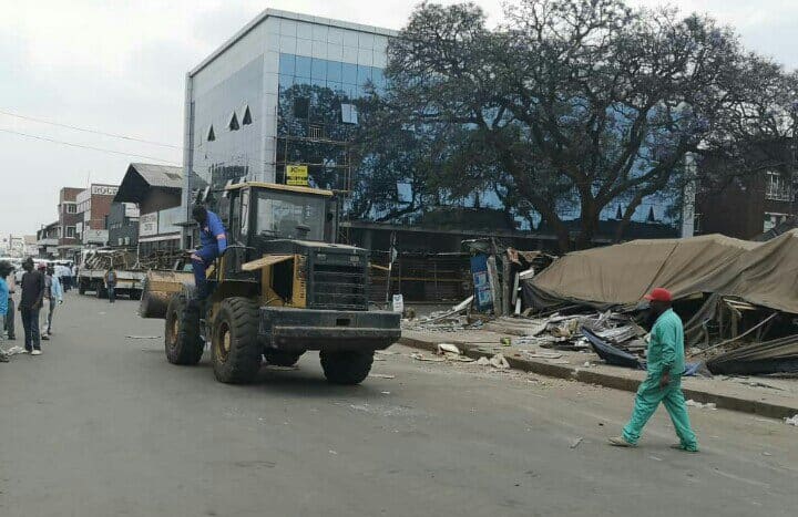 PICTURES: Harare council demolishes Copa Cabana flea market