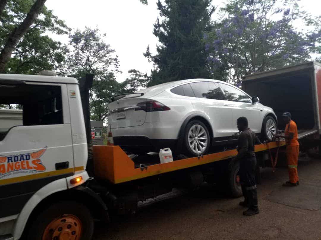 First Electrical Car arrives in Zimbabwe..Tesla Model X