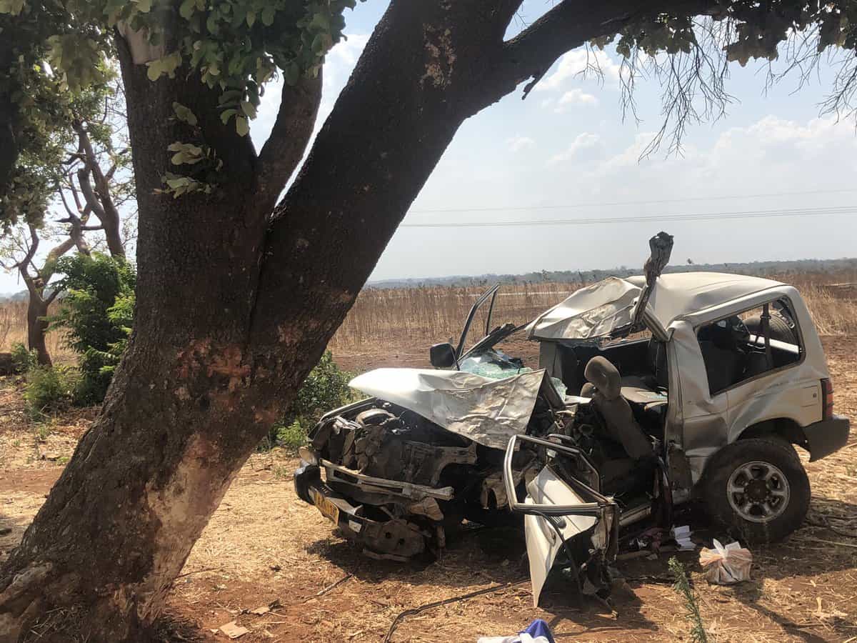 PICS: Norton accident kills churchmates after car hits tree along Harare-Bulawayo road