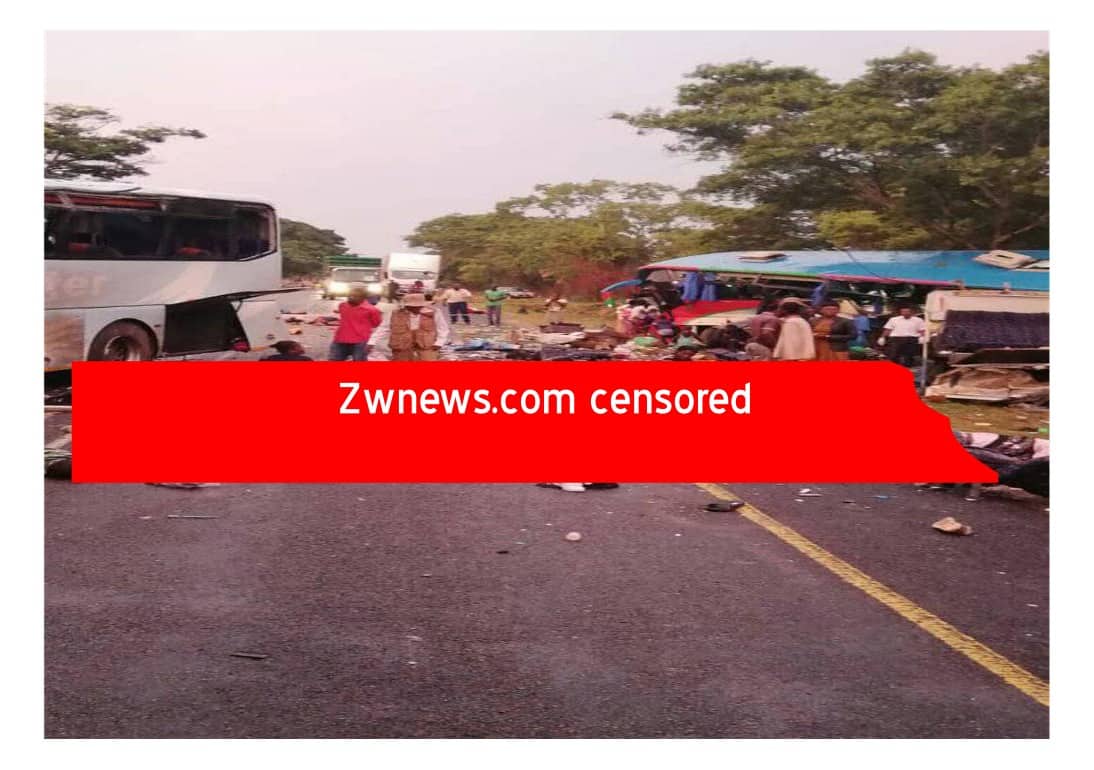 BREAKING: 47 people killed in Rusape horror bus accident…Smart Express-Bolt Cutter buses Pictures