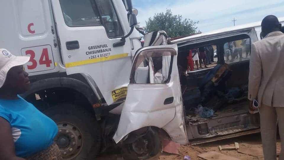 BREAKING News: 9 killed in kombi-truck head-on road accident in Checheche-Chipinge