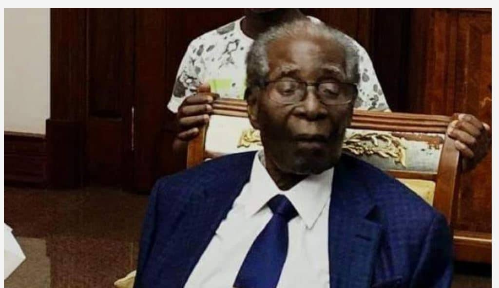 LATEST picture of President Robert Mugabe goes viral