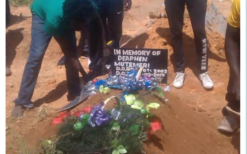 Pics: Resurrection girl buried…Fake prophets in trouble