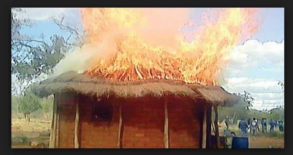 Armed cops burn huts, 1 000 left homeless after farm eviction
