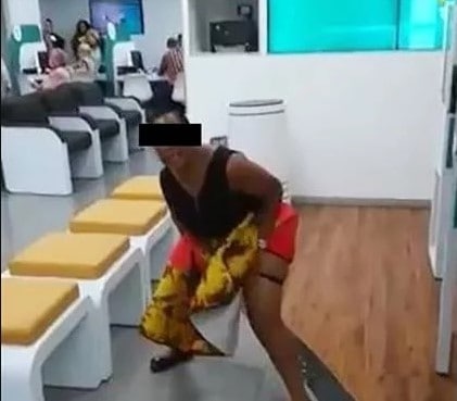 Pressed SA woman pees in bank after waiting in queue for 1 hour