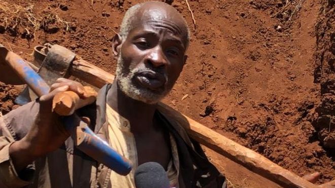 Man digs road by hand for fellow villagers