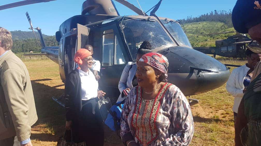 PICTURES: Auxillia Mnangagwa commandeers 2 helicopters to visit Chimanimani
