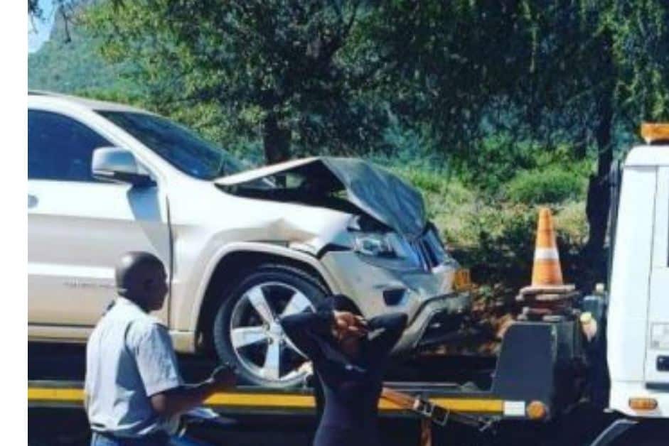 Breaking: Fungisai Zvakavapano In Car Accident…Drives Into Cattle Herd (see wreckage)