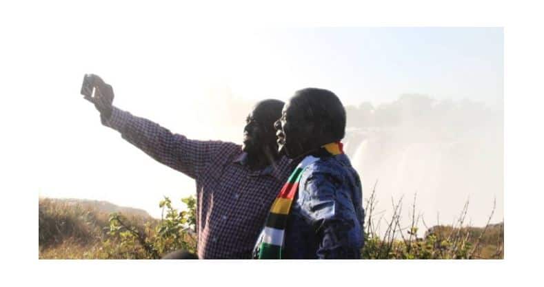 PICTURE of Mnangagwa-Masisi Vic Falls Selfie