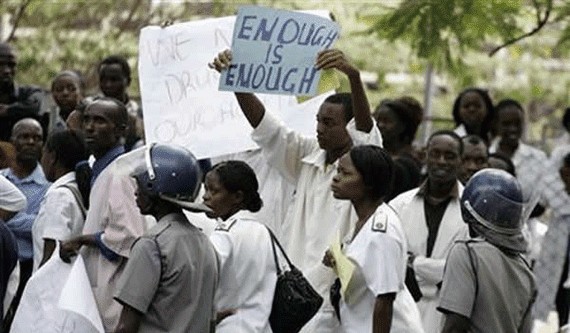 BURN THE FRAUD: Zim nurses, teachers burn payslips in protest