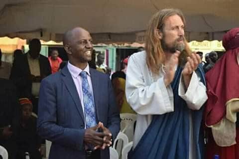 WATCH:Pastor Claims To Have Found Jesus Roaming The Streets…Invites Him To Church