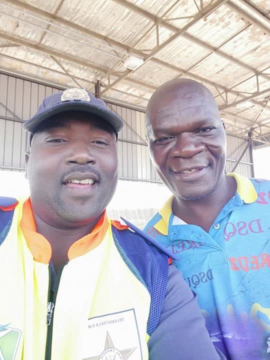 PICTURES: Wanted Zim tycoon Roland Muchegwa takes selfies with SA police