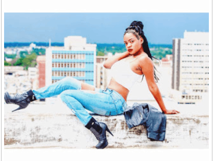 Singer Ti Gonzi caught pants down with nude model Whitney ‘Miss Whitney’ Masike