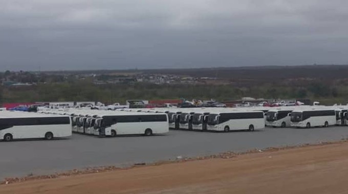 Zimbabwe imports 66 more buses from China