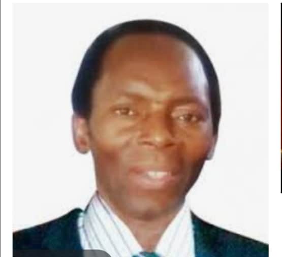 Mnangagwa mourns top civil servant Francis sonny Mapingire