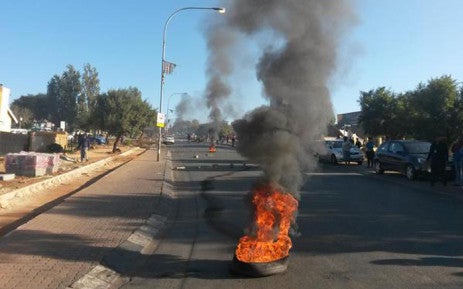 Sowetans protest over power cuts, disrupt traffic flow