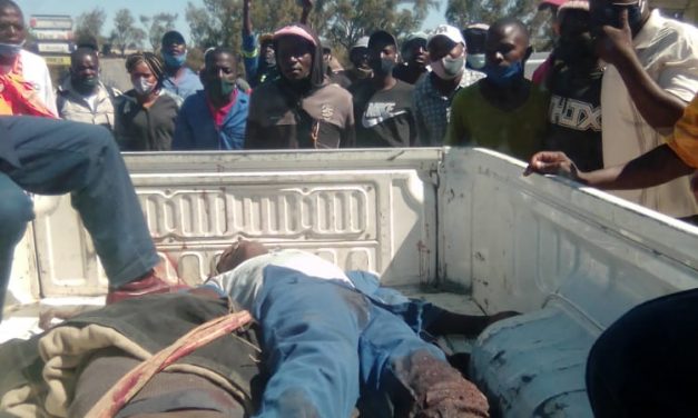 Zim security forces blasted for parading dead bodies on the streets