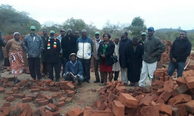 MBERENGWA: Villagers accuse Zanu PF official of stealing US$730 for construction of new school
