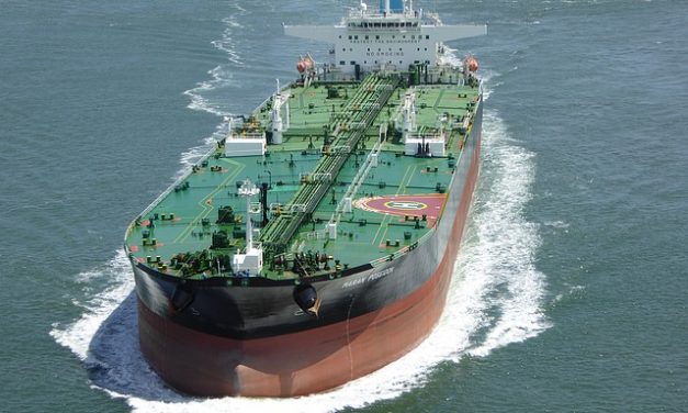 7 Nigerian arrested after hijacking oil tanker in UK, Off Isle of Wight