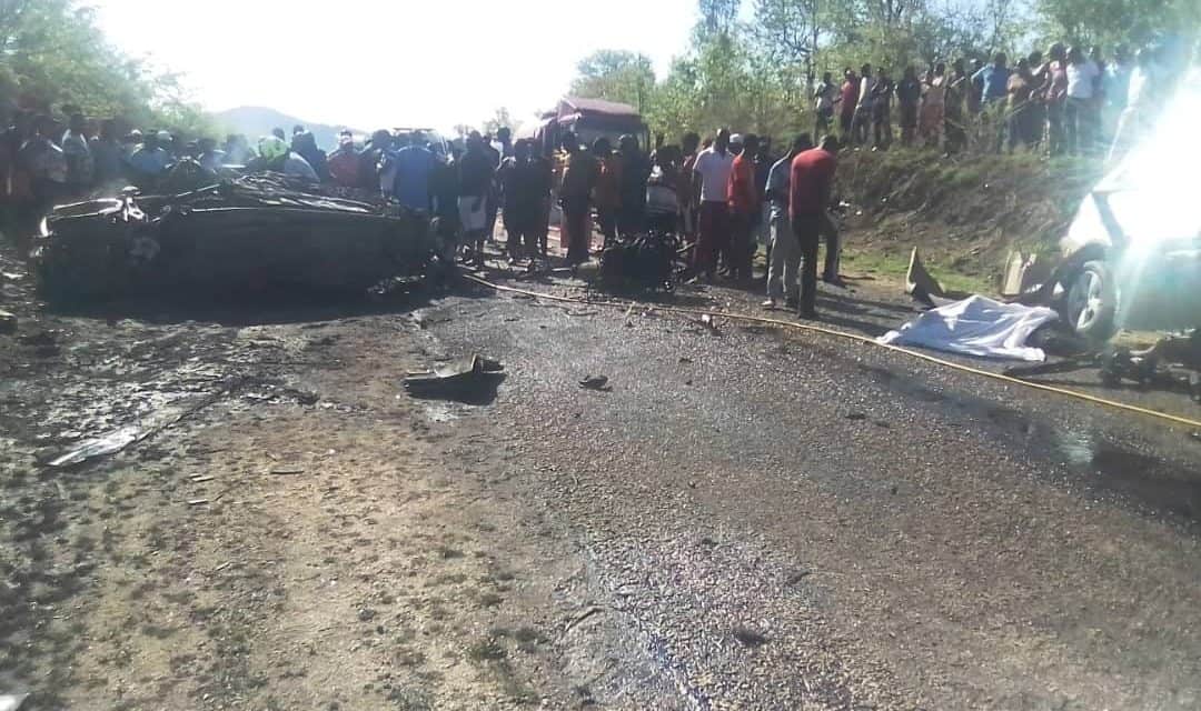 BREAKING: 4 Killed In  Kariba Road Accident, BMW-Mercedes Benz Catch Fire in Collision..PICTURES