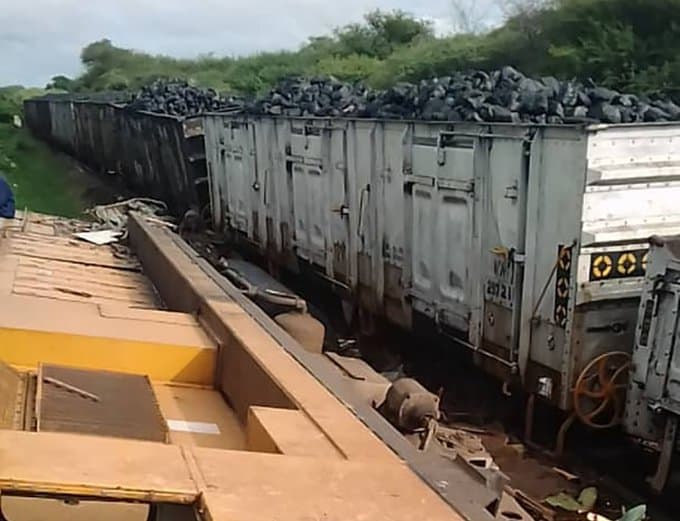 2 NRZ employees killed, 7 injured after train derails near Bulawayo