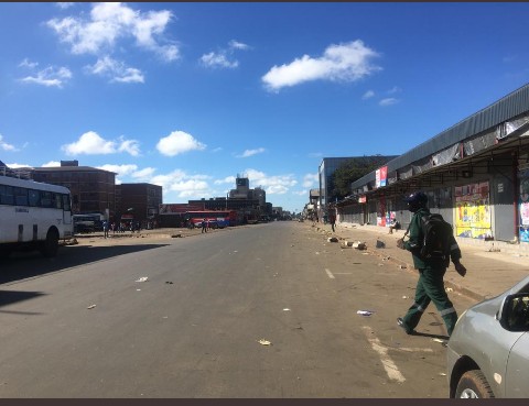 LOCKDOWN DAY 1: Harare CBD Deserted…PICTURES…