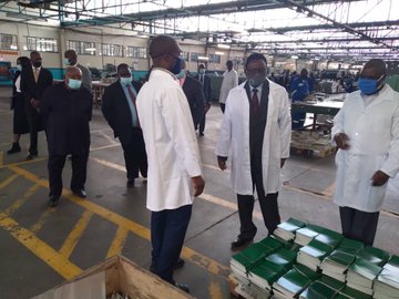 Information Deputy Minister Paradza tours Zimpapers