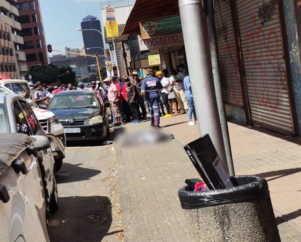 JUST IN | One person shot dead in Braamfontein as cops disperse Wits fees protesters