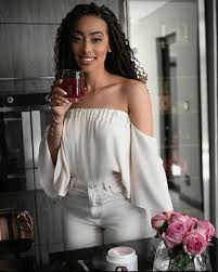 Ooh My God; my university crush just proposed to his girlfriend, Sarah Langa laments being single, miserable