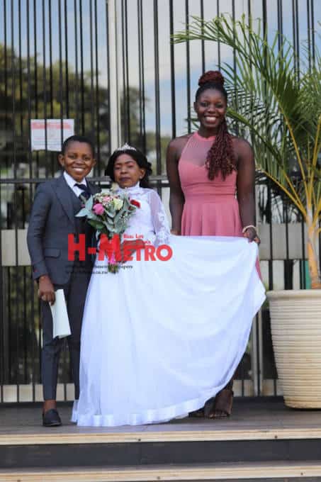 Harare couple WEDS after meeting on “Little People” Whatsapp group