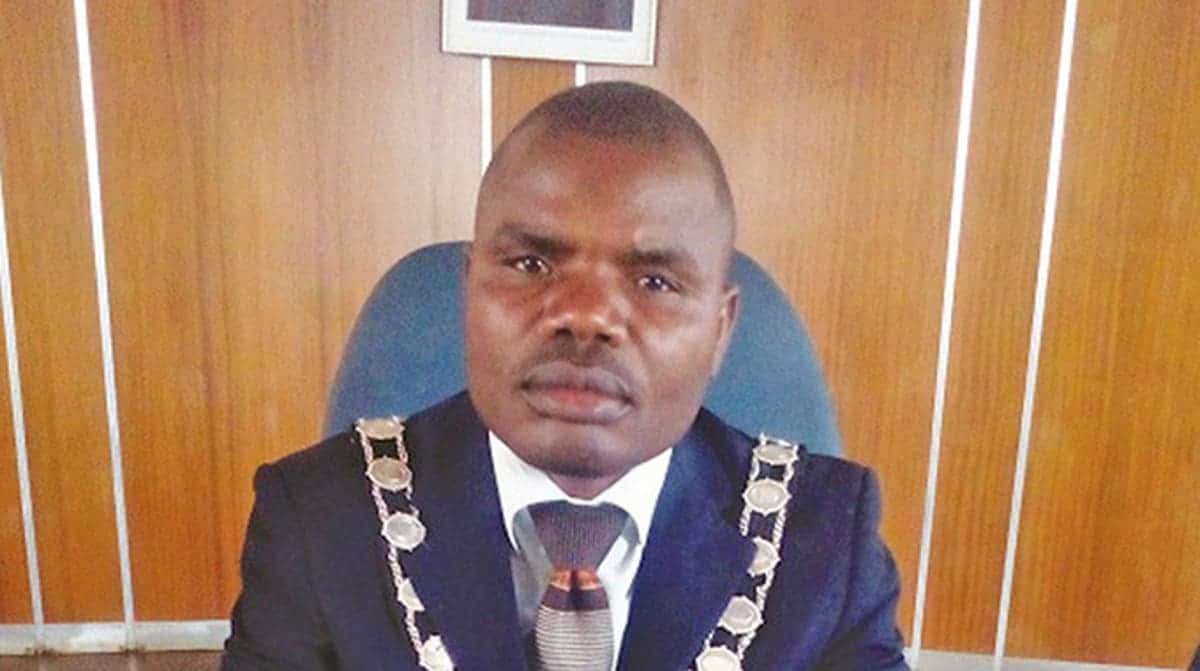 Redcliff Police playing dirty politics, says Mayor Masiyatsva