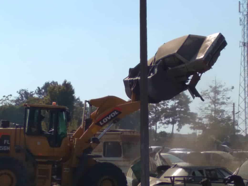 CoH demolition of illegal structures continues, as ZANU-PF holds meeting