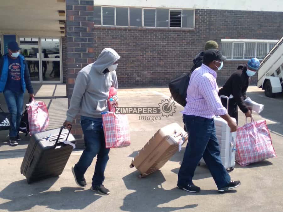 7 UK deportees arrive in Zimbabwe…PICTURES