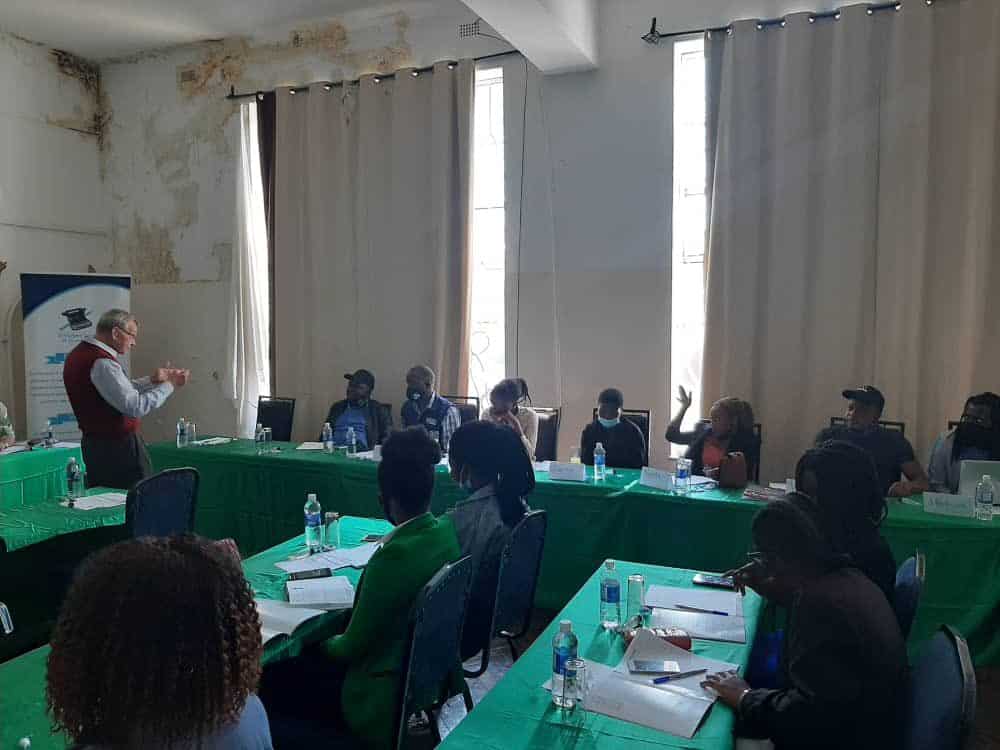 ZUJ conducts crisis reporting workshop