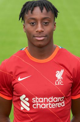 Isaac Mabaya: Zim teen signs professional contract with Liverpool