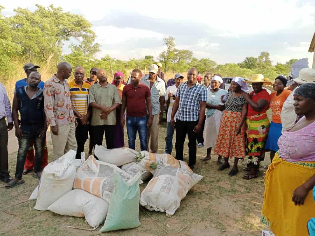 MDC-Alliance donate foodstuffs to storm victims in Mhondoro Ngezi