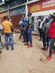 Police disrupt Chamisa’s Christmas charity event; elderly, people with disabilities pushed out- party