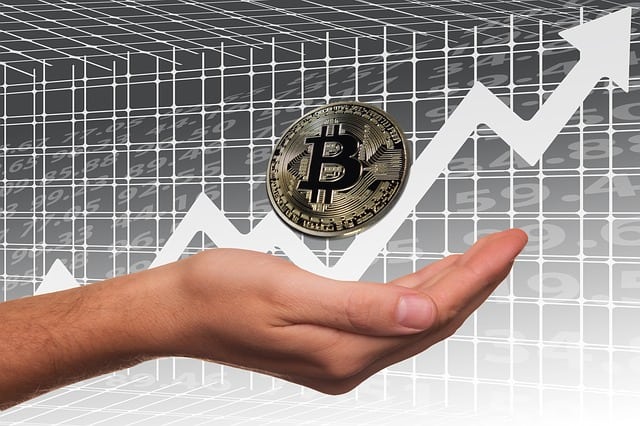 The Psychology Behind Investing in Digital Currencies: Opportunities and Risks